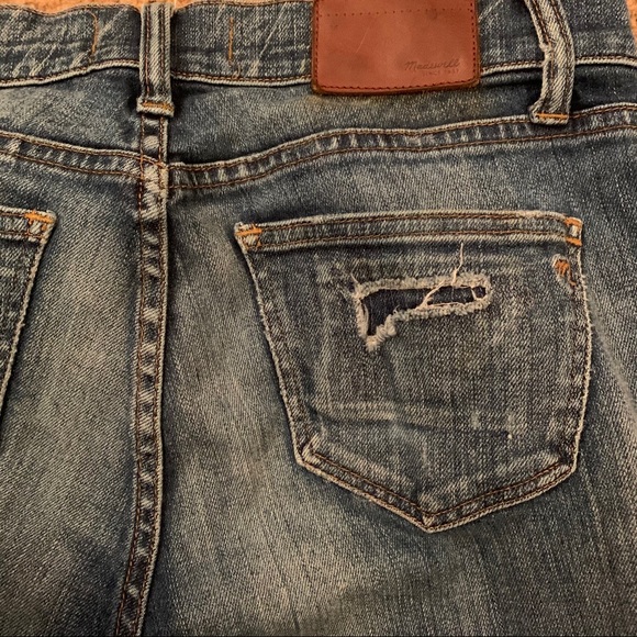 Madewell distressed skinny skinny ripped jeans - Picture 4 of 10